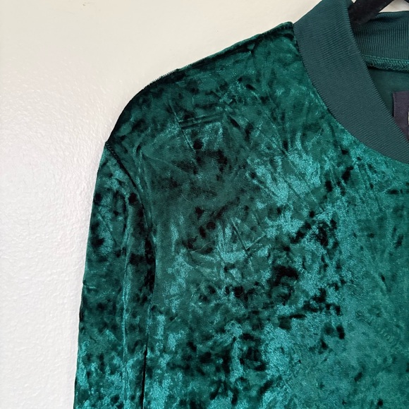 Ci Sono Emerald Crushed Velvet Bomber Size XL - Picture 5 of 13